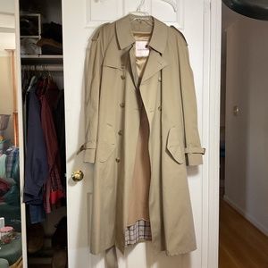 Near Exact Replica of World War One Trench Coat